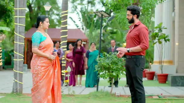Suraj Rejects Malini's Proposal