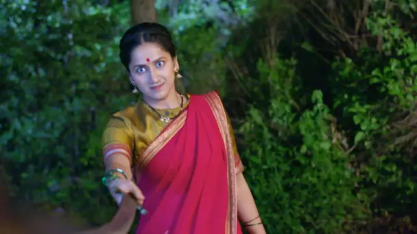 Padmahansa and Asurika's Battle