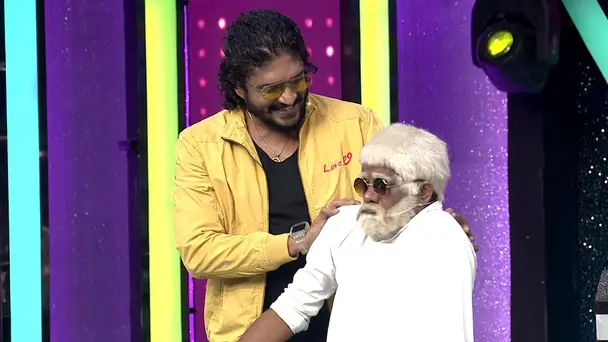 Team Love Li on the Show