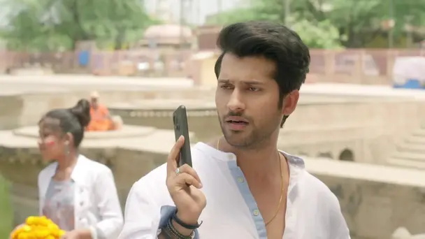 Raghav misreads Mishri's action