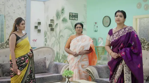 Rajeswari Incites Bharath