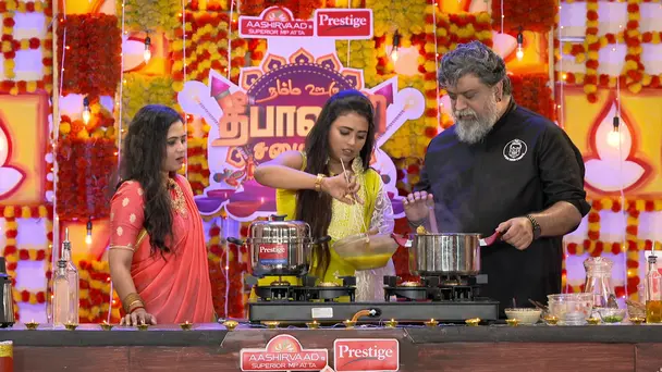 Chef Kaushik's Mallipoo Idli