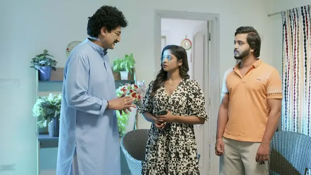 Shashikanth Persuades Jeevana