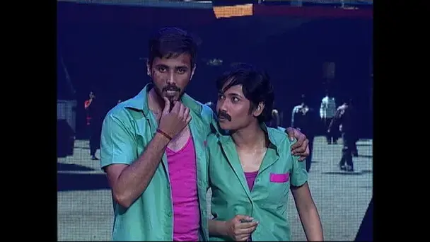 Continuation of Majestic Bus Stand Round