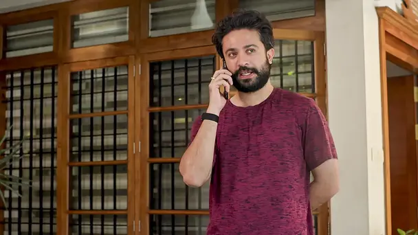Manu Appeals to Aleena
