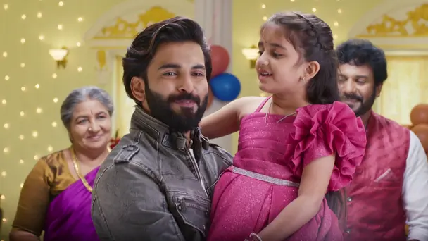 Moksha Surprises His Family