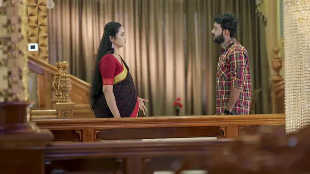 Nayana Turns Down Anirudh's Request