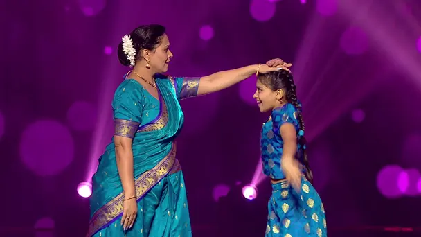 Madhura, Arohi Steal the Spotlight