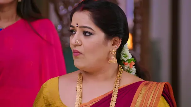 Vidya Reminds Bhadra of His Mother