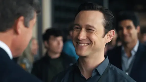 Travis rewards the team