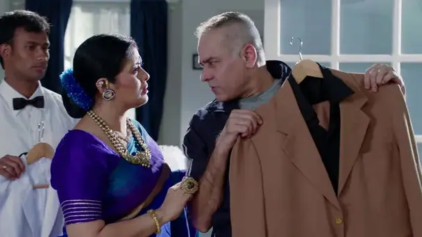 A mysterious woman haunts Ritik