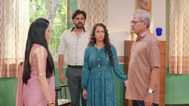 Prajakta Conceals Marriage Truth
