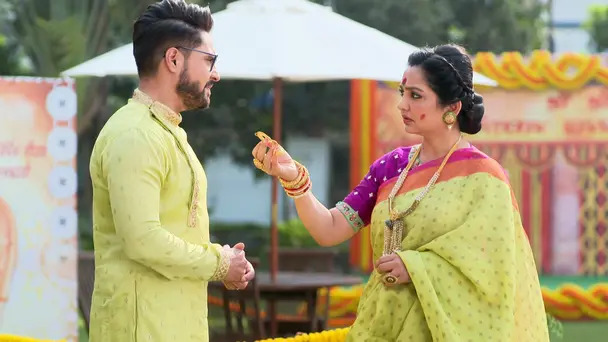 Riddhiman Faces Manjira's Questions