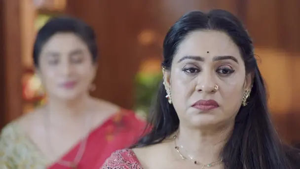 Shari Suffers in Silence