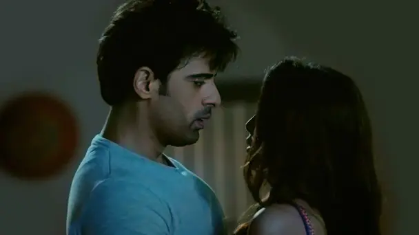 Dhruv, Sonam Get Romantic