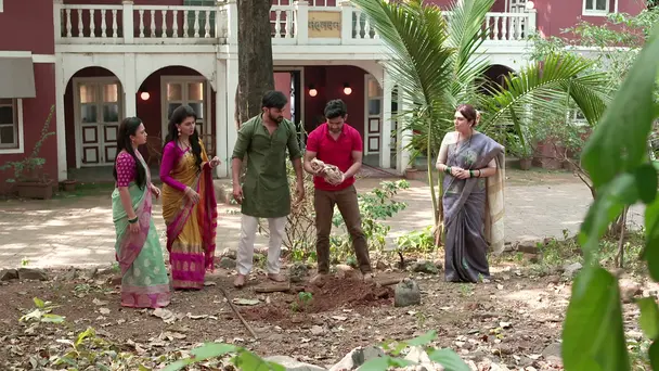 Gauri, Jaydeep Locate Next Clue