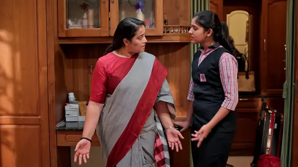 Krishnaja Confronts Vyjayanthi