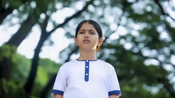 Sudar Lights up Abinaya's Life