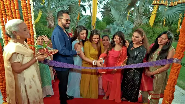 A Meeting at the Farmhouse