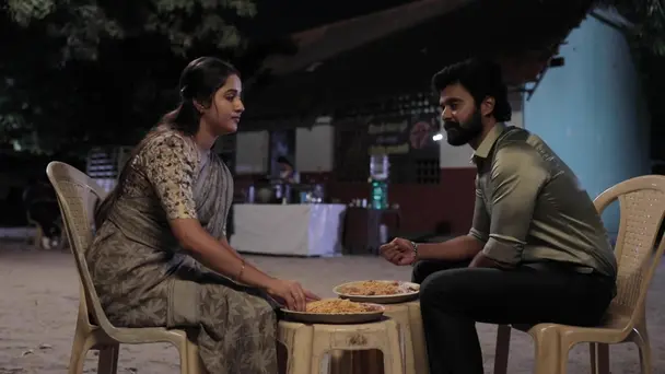 Jeeva Confides in Kanmani