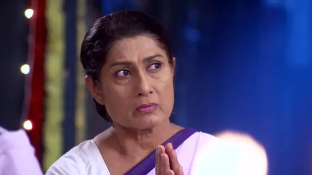 Dayawanti and Aman Conspire