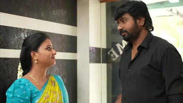 Meena Comes to Muthu's Aid