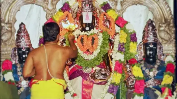 Witness absolute divinity!