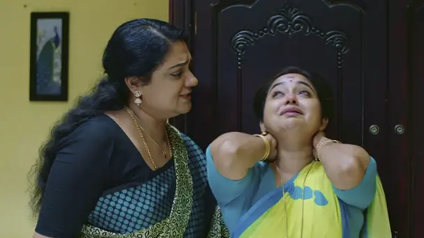 Sreedevi Caught in Gomathi's Fury