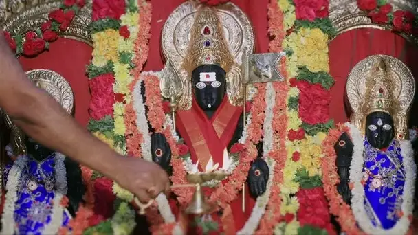 Extravagant Aarthis for the almighty