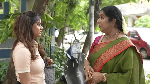 Rekha Challenges Sinthamani