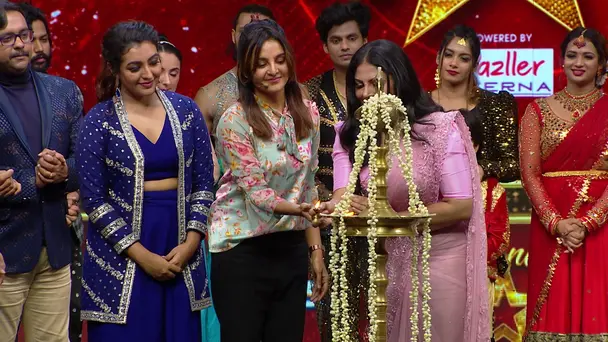 Sithara Invites Manju Warrier