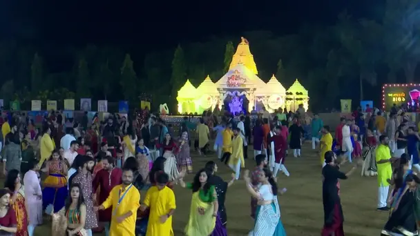 Garba Raas: A Festive Extravaganza