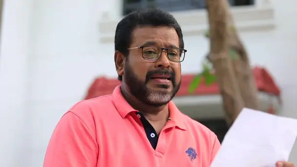 Chandrasekar Gets Emotional