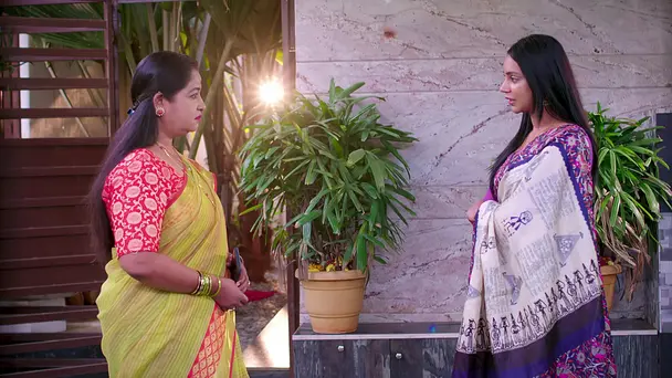 Jhanavi Saves Malavika