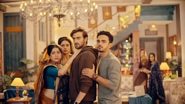 Sheesha Ho Ya Dil Ho