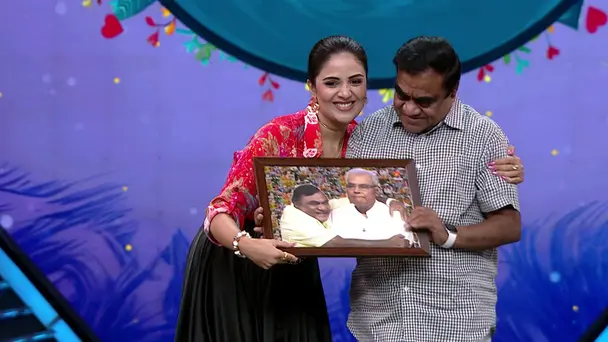 The Echoes of Friendship