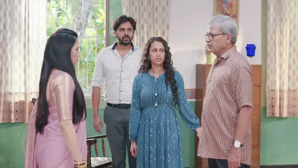 Prajakta Conceals Marriage Truth