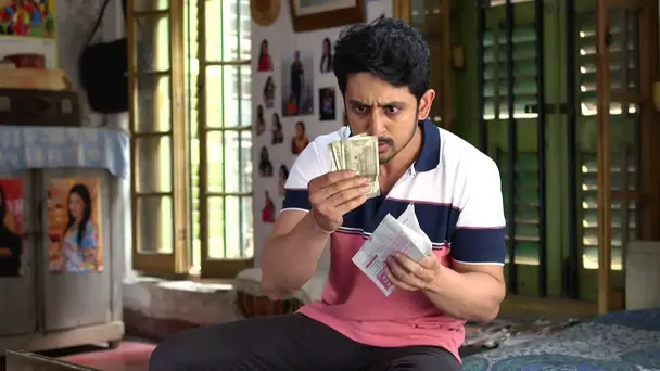 Manish Gives in to Obsession