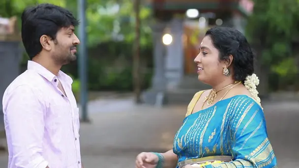 Mahalakshmi Embraces Hari's Choice