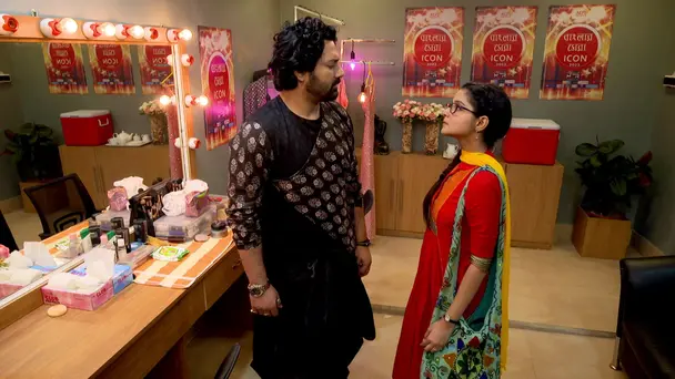 Chithi Confronts Saheb