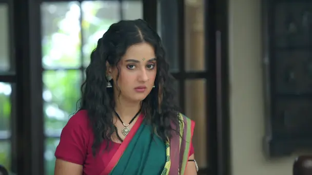 Watch Jhanak S2 E762 - Aditi Warns Aniruddha Fiercely on JioHotstar ...