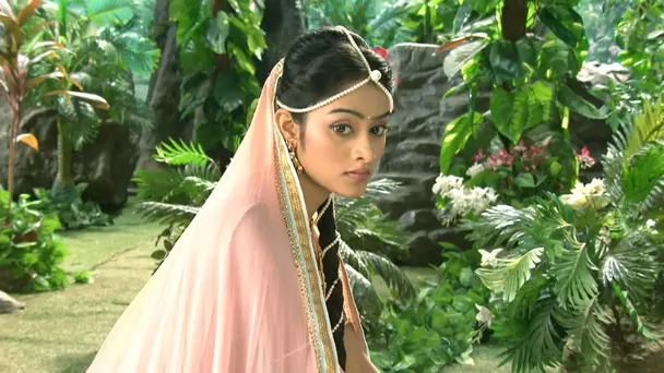 Sathi Devi Learns About Rudraksha