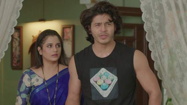 Arnav Counters Namrata