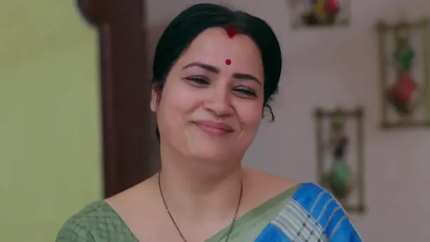 Meenakshi's Heartwarming Gesture