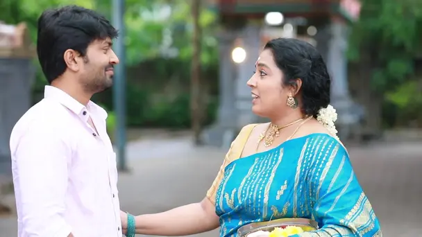 Mahalakshmi Embraces Hari's Choice