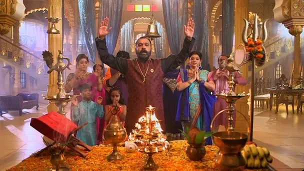 The first meeting of Vivaan and Chakor.