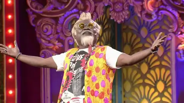 Travelling on top of the train