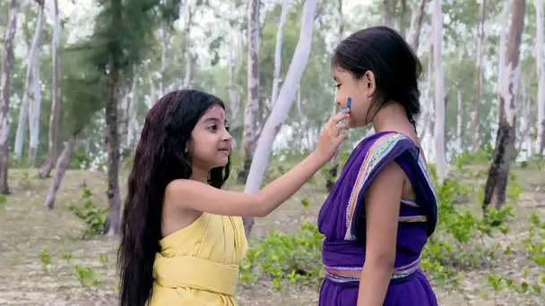 Kopal Makes New Friends!