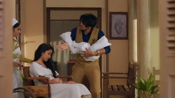 Bommi gives birth to twins