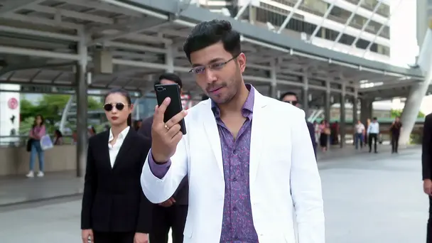 Deep, Mother Have a Chat